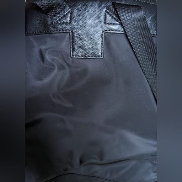 EUC Tory Burch Scout Mini Nylon Backpack in black flap magnetic clasp closure - Picture 8 of 16